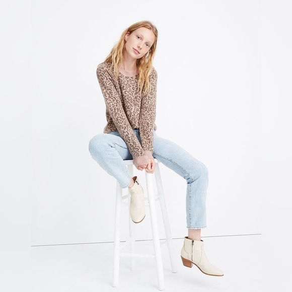 Madewell Shrunken Pullover Sweater in Leopard Pink Medium - Picture 3 of 12